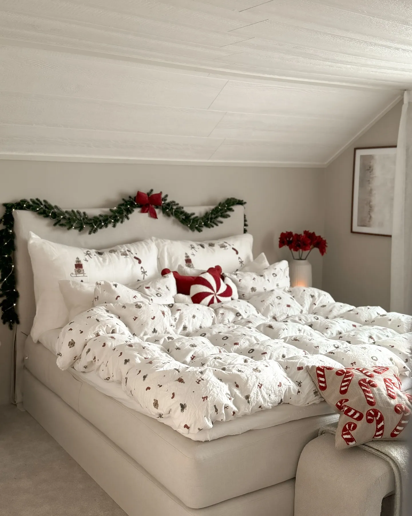 Candy Cane Bedding Layers