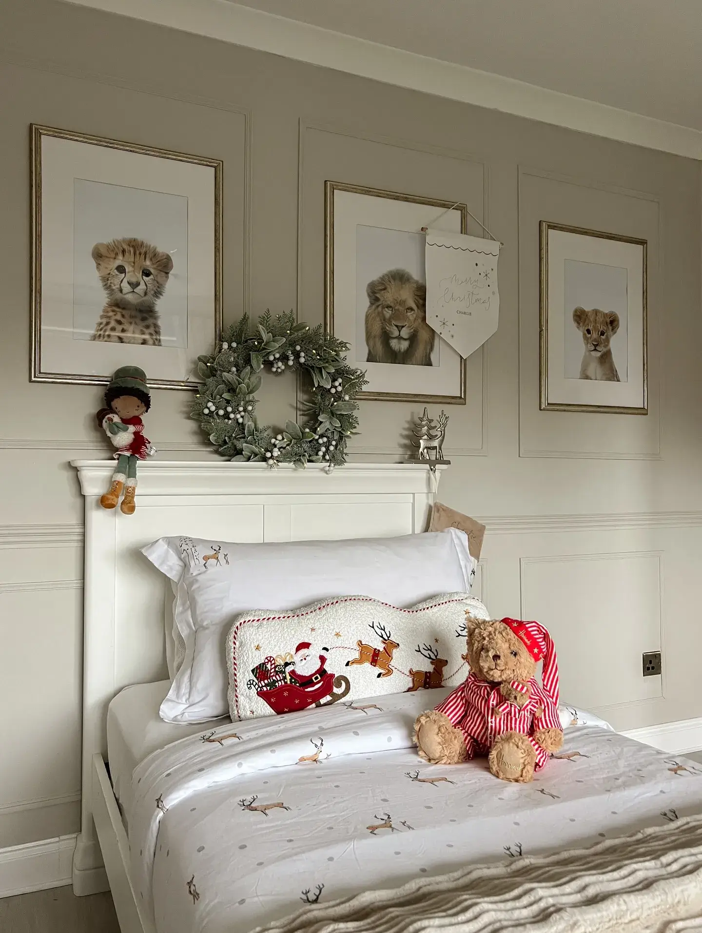 Woodland Wreath Bed Retreat